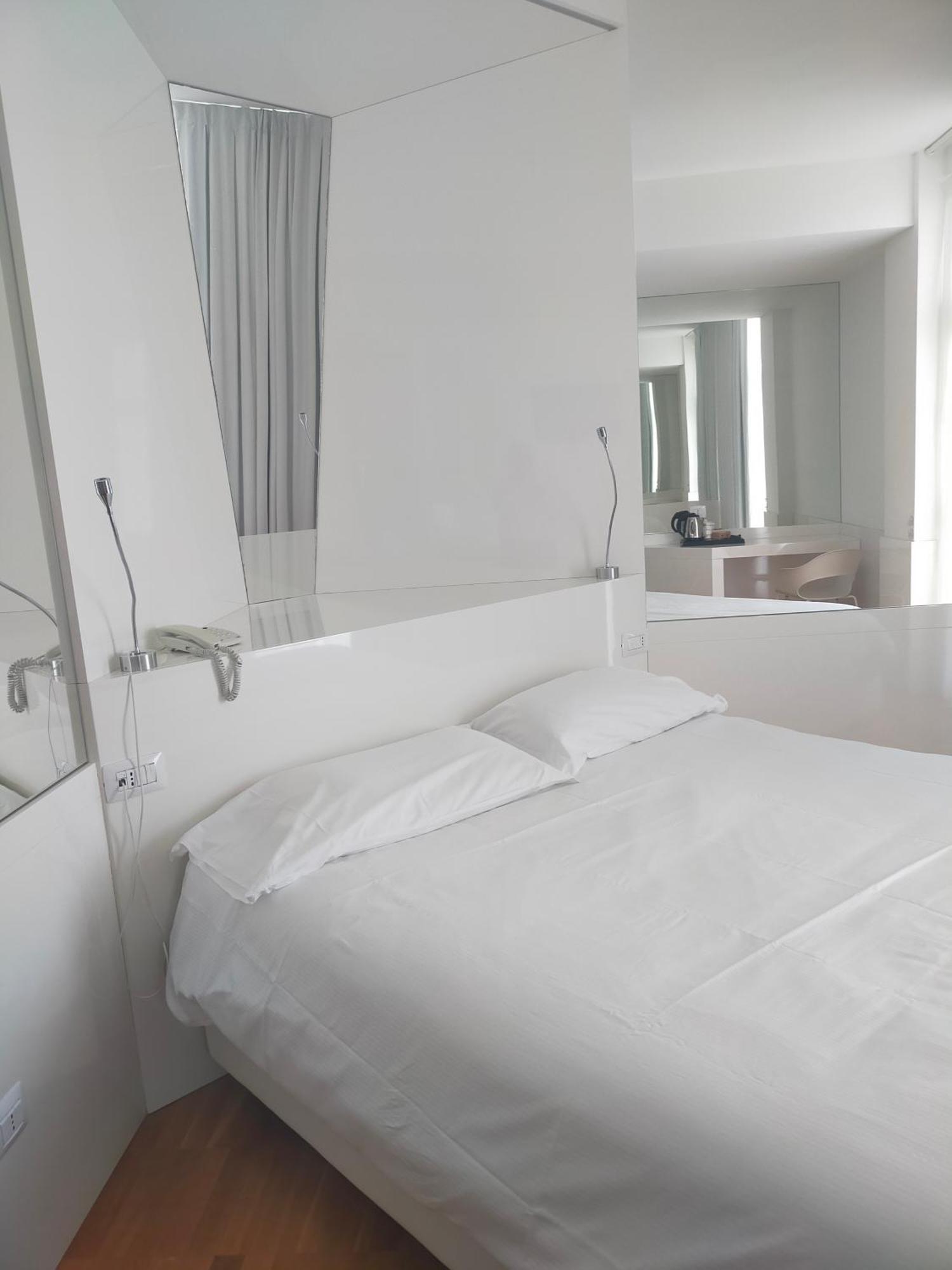 Hotel Excelsior Vasto Zewnętrze zdjęcie