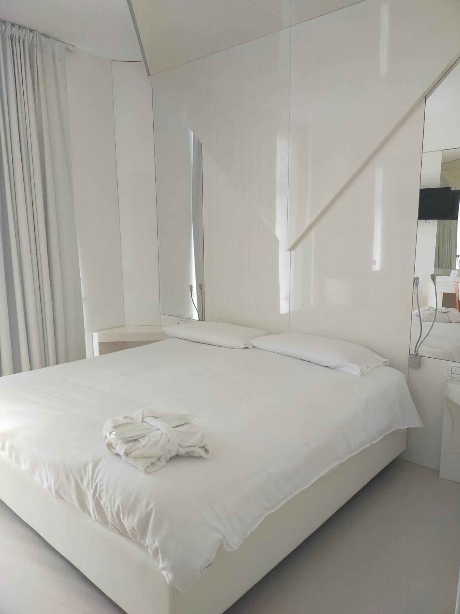 Hotel Excelsior Vasto Zewnętrze zdjęcie